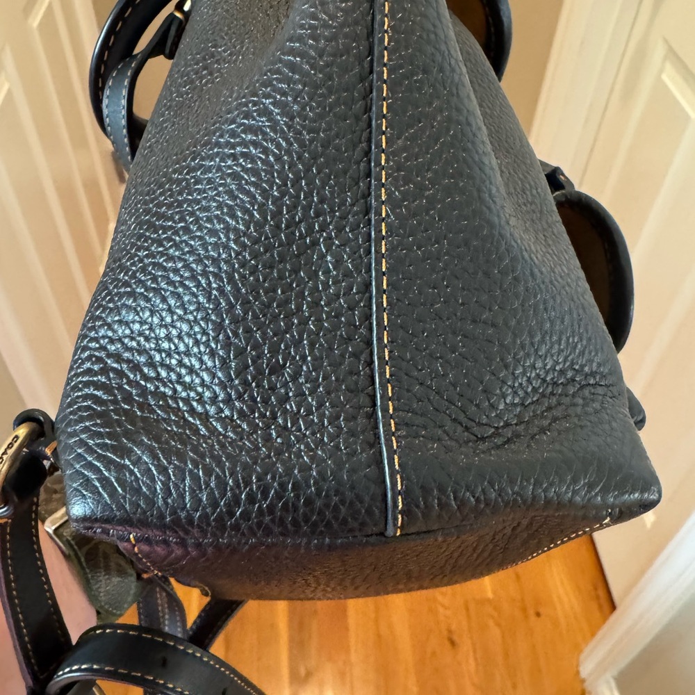 Coach - Riya Backpack 21 Pebbled Leather 2023 - LIKE NEW Rogue Luggage Handle - Picture 9 of 14